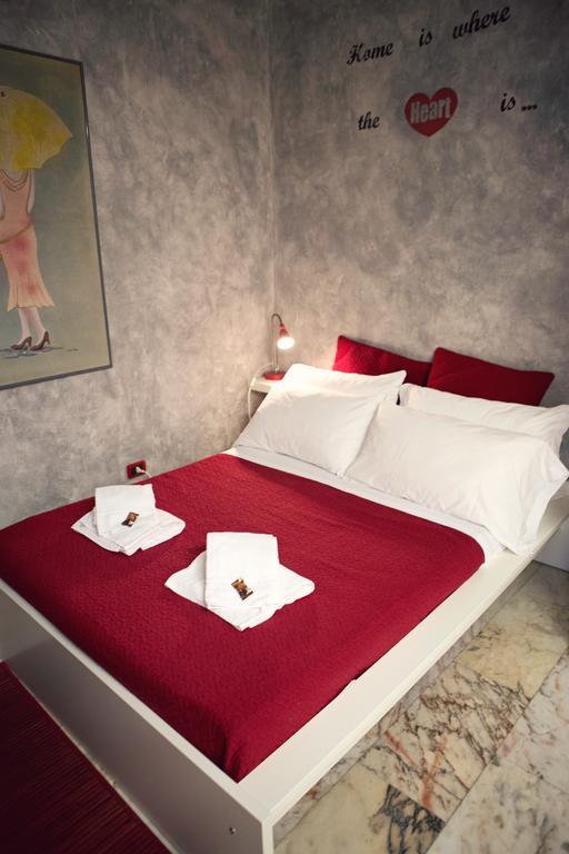 Residenza Alla Piazzetta เวโรนา ภายนอก รูปภาพ