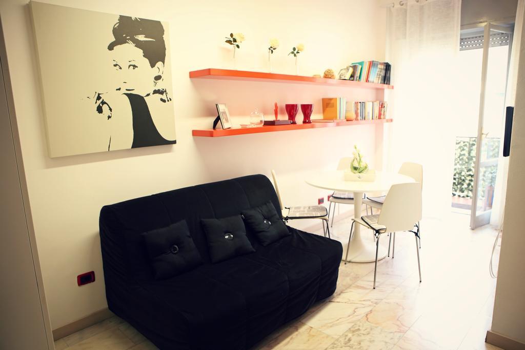 Residenza Alla Piazzetta เวโรนา ภายนอก รูปภาพ